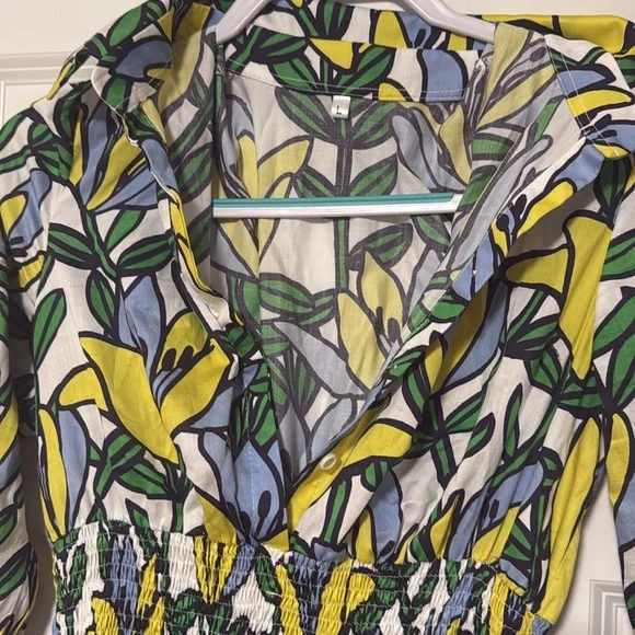 Long dress with long sleeves - Picture 4 of 4